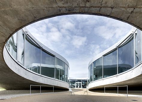 progetto losanna rolex architetto|Il Rolex Learning Center firmato dai giapponesi di SANAA.